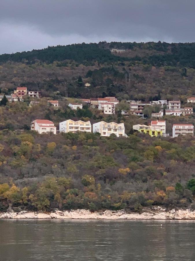 Apartment Mia Turudic Dramalj Bagian luar foto