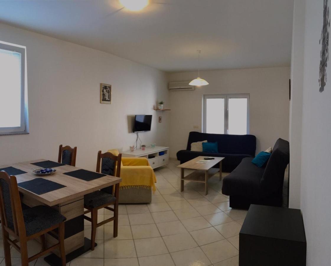 Apartment Mia Turudic Dramalj Bagian luar foto
